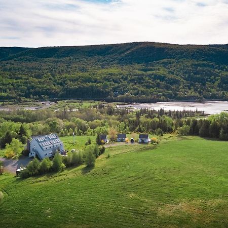 Chanterelle Inn & Cottages Baddeck Inlet Eksteriør bilde