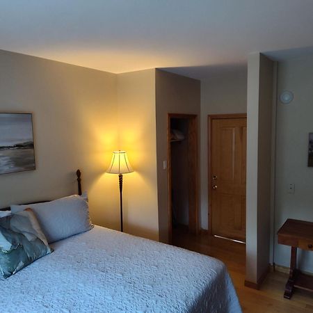 Chanterelle Inn & Cottages Baddeck Inlet Eksteriør bilde