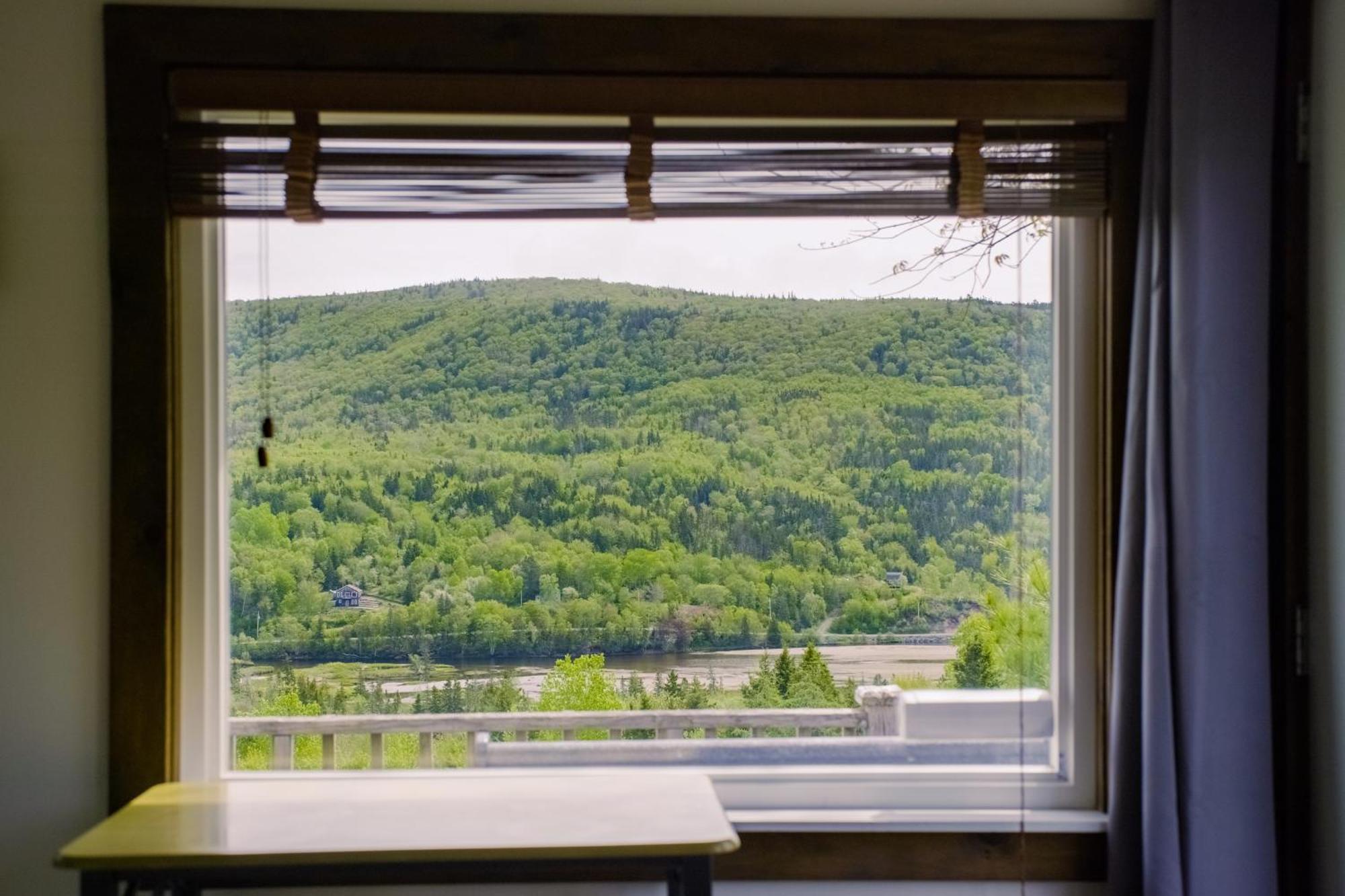 Chanterelle Inn & Cottages Baddeck Inlet Eksteriør bilde
