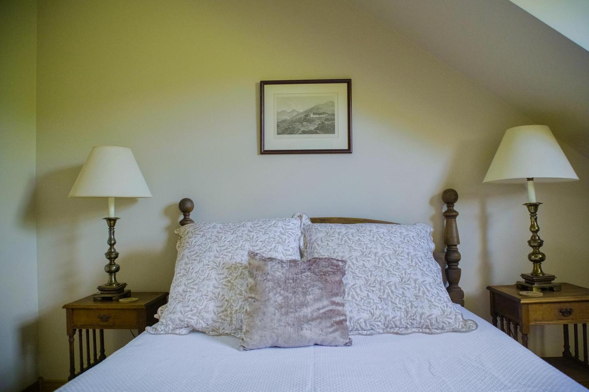 Chanterelle Inn & Cottages Baddeck Inlet Eksteriør bilde